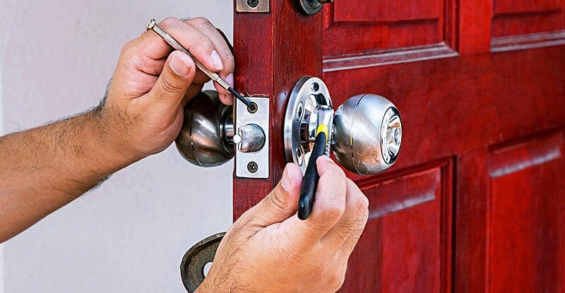 Xử lý tình huống " khó đỡ " khi vô tình làm mất chìa khóa nhà